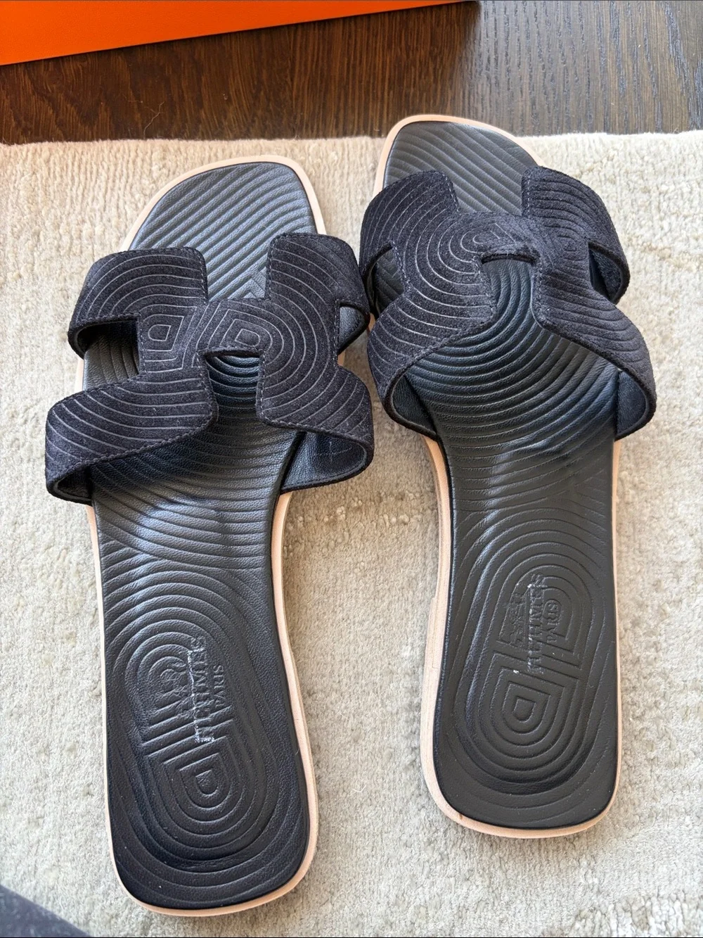 Hermes Black Suede Oran Slide Sandals with Tan Trim - Picture 2 of 3